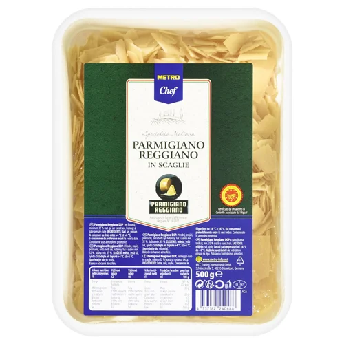 Сир Metro Chef Parmigiano Reggiano твердий пластівці 32% 500г