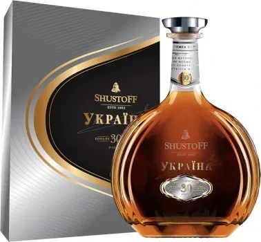 Коньяк Шустов "Україна" 0.7л 40% в подарунковій упаковці