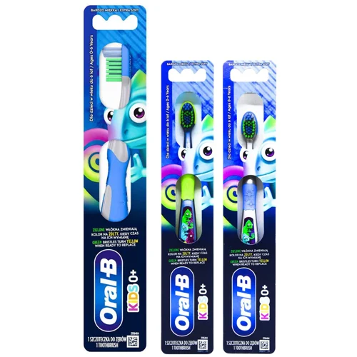 Зубна щітка Oral-B Kids 0+ екстра м`яка
