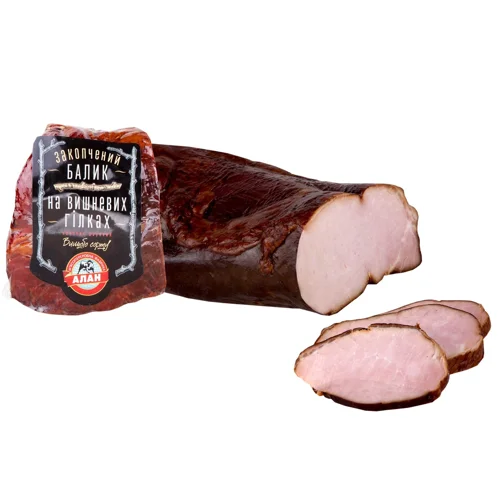 Балик Алан Закопчений на вишневих гілках копчено-варений