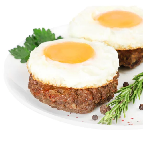 Біфштекс рублений з яйцем