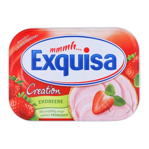 Сир 52% м'який з полуницею Exquisa п/у 200г