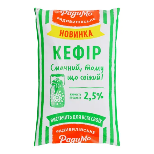 Кефір 2.5% РадиМо м/у 890г
