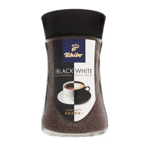 Кава натуральна розчинна сублімована For Black'n White Tchibo 200г