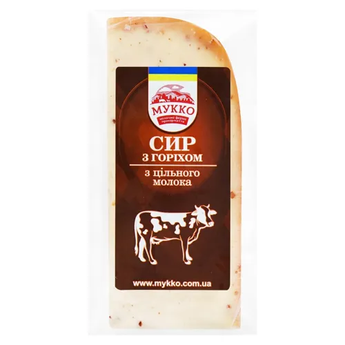 Сир Мукко з горіхом 50,2% ваговий