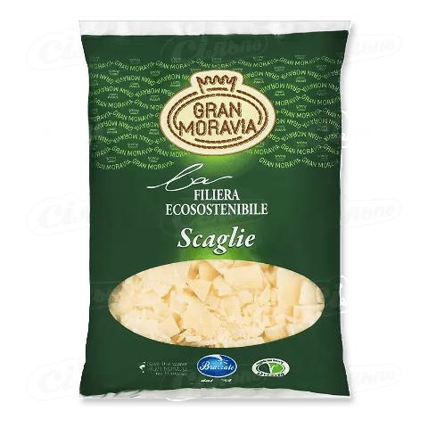 Сир Gran Moravia пластівці 32% з коров'ячого молока, 100г