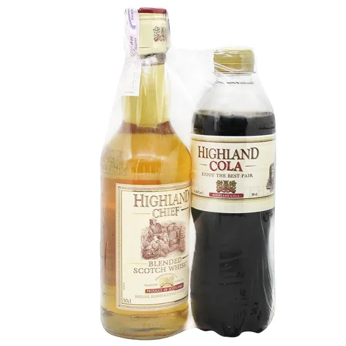 Набір Віскі Highland Chief Blended Scotch Whisky 3 роки 40% 0,5л + кола Highland 0,5л