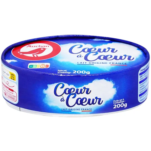 Сир Auchan Від серця до серця 33% 200г