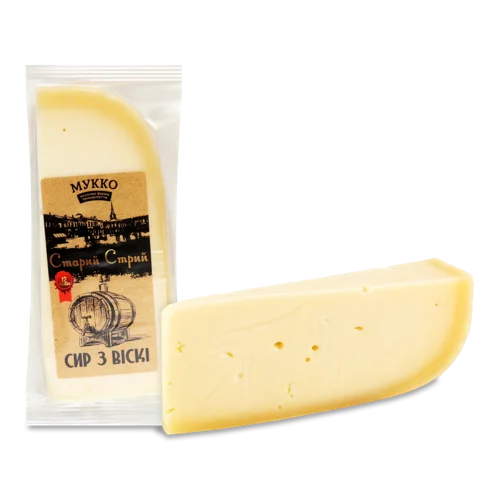 Сир Твердий 42.5% З Віскі Старий Стрий Мукко, в/у, 170г