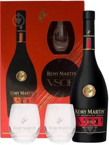 Коньяк Remy Martin (VSOP, кор. + 2 ст.) 0,7л