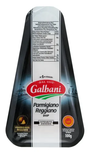 Сир 32% Пармезан Реджано Galbani вищого ґатунку 100г