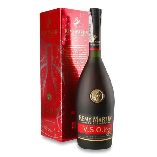 Коньяк VSOP Remy Martin 0.7л 40% картонна упаковка