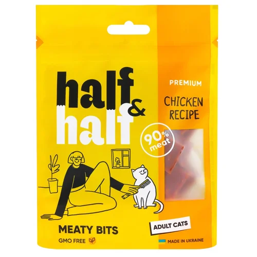 Ласощі для котів Half&Half Meaty Bits з куркою 50г
