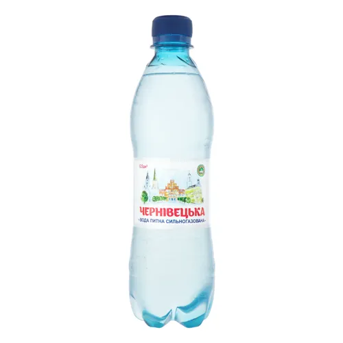 Вода питна сильногазована Чернівецька в пластиковій пляшці 0.5л