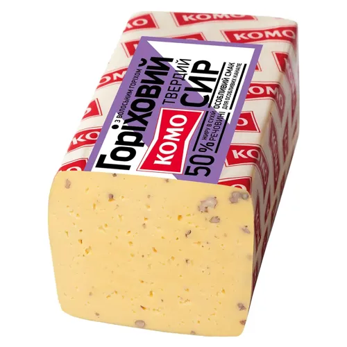 Сир Комо Горіховий з волоським горіхом твердий 50%