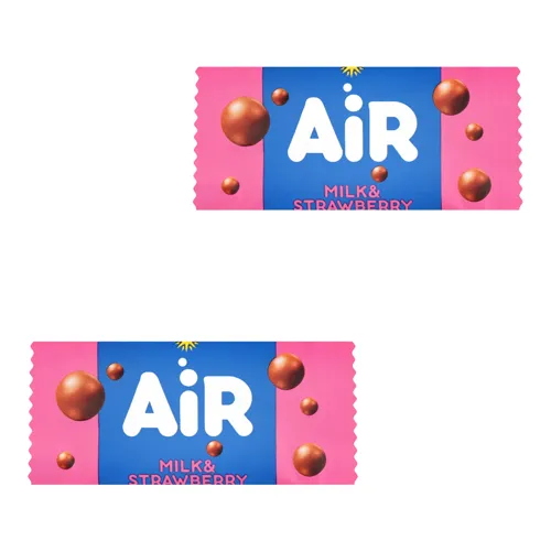 Цукерки шоколадні Millennium Air молочні з полуничною начинкою