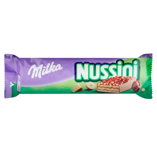 Батончик Milka Nussini з фундуком і какао посипаний дробленим фундуком в молочному шоколаді 31г