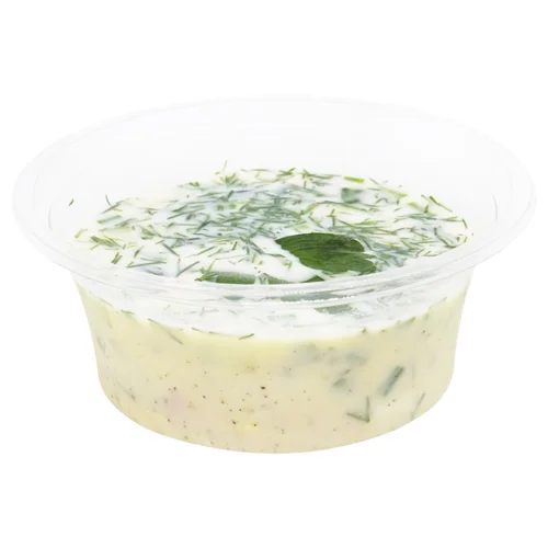 Окрошка з ковбасою на кефірі